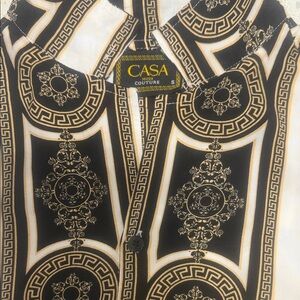 Black & Gold Medallion Print Men's Button-Down Shirt